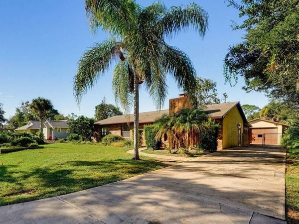 2226 VISTA PALM DRIVE , EDGEWATER, FL 32141