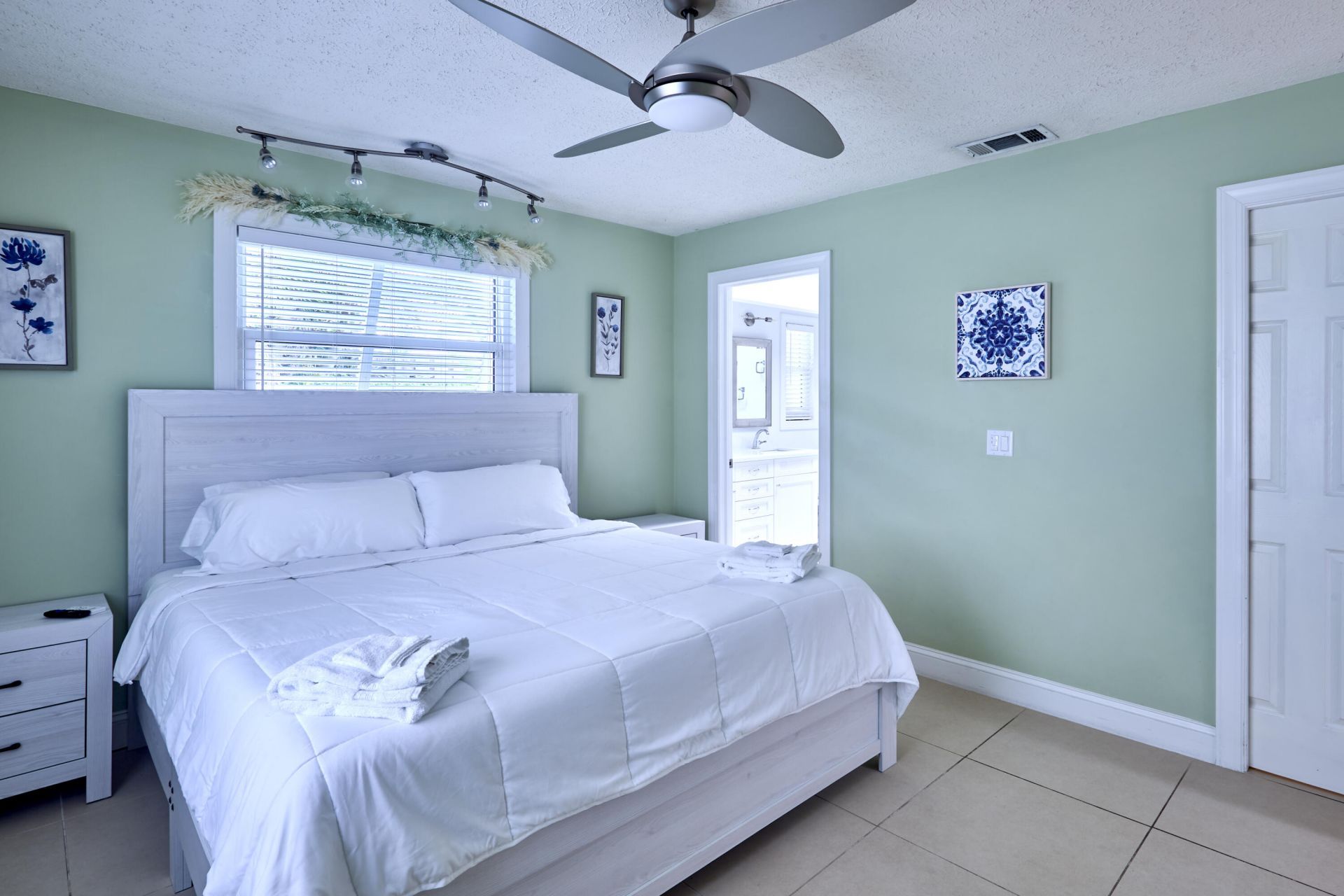 2485 NE 16th Court, Jensen Beach, FL 34957 Photo