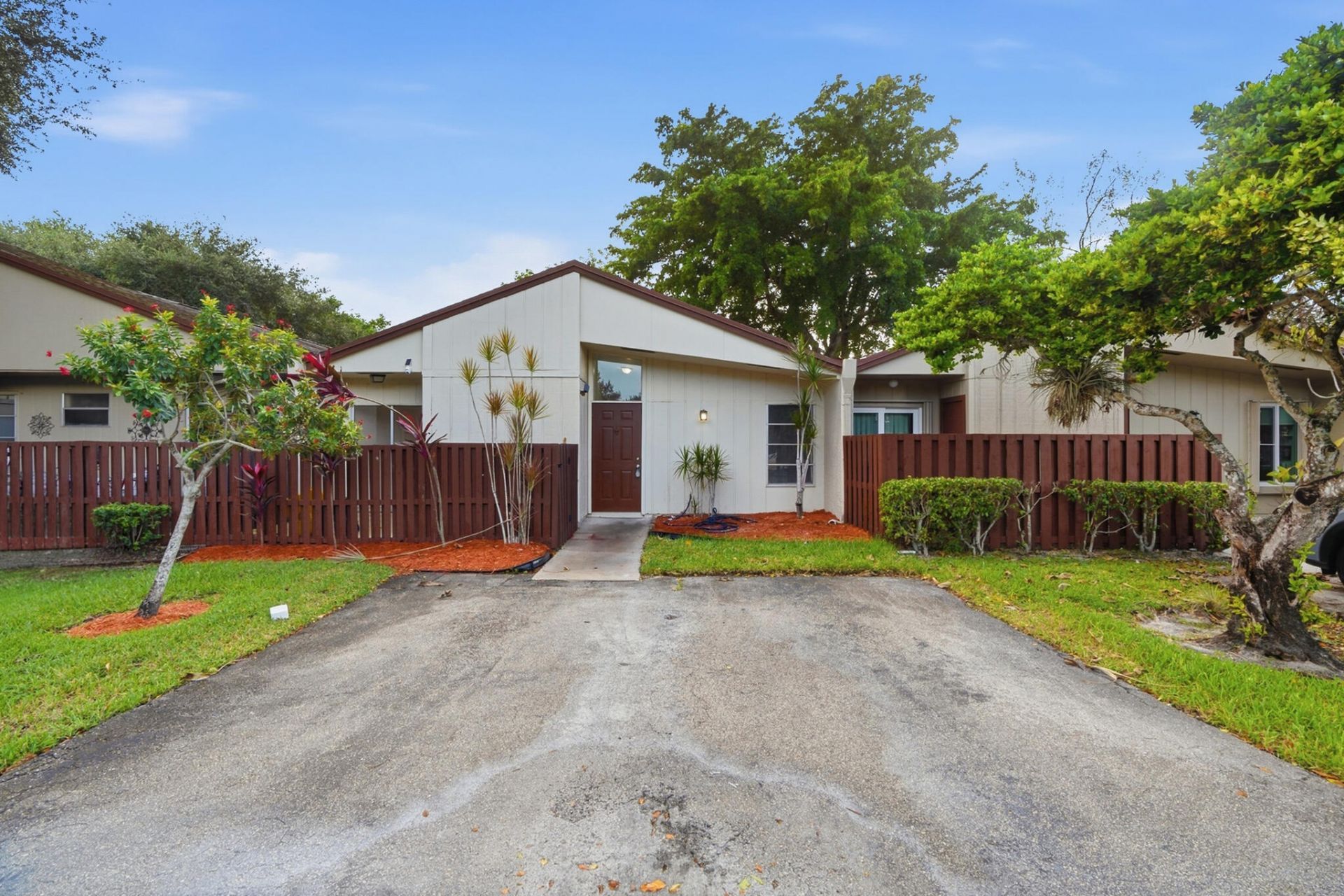 11634 Orange Blossom Lane, Unit 9b, Boca Raton, FL 33428 Photo