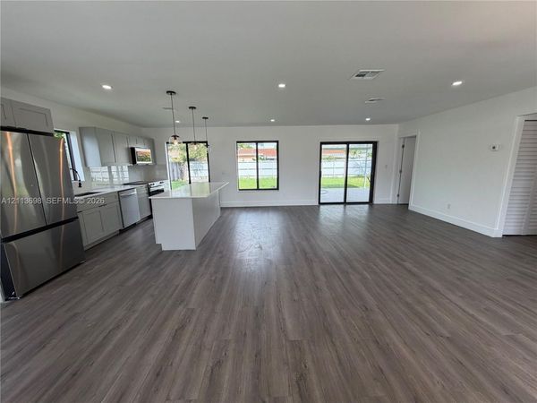 115 NE 205th Ter , Miami Gardens, FL 33179