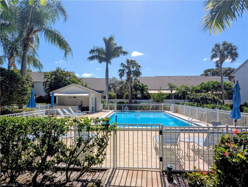 910 Vanderbilt Beach Rd , Unit 414, Naples, FL 34108 Photo