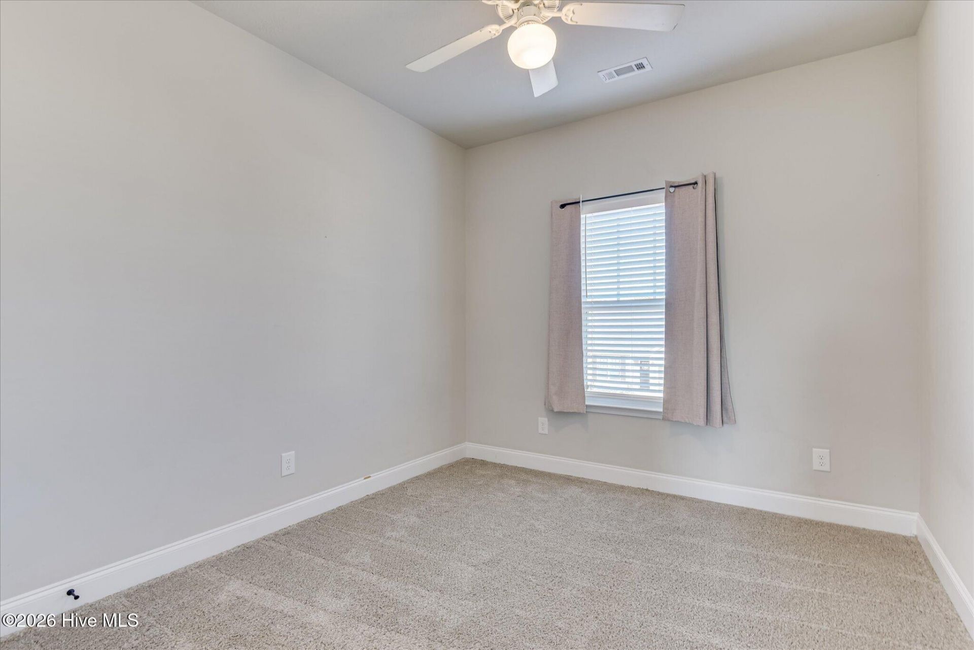 3210 Heartwood Pass Photo 32