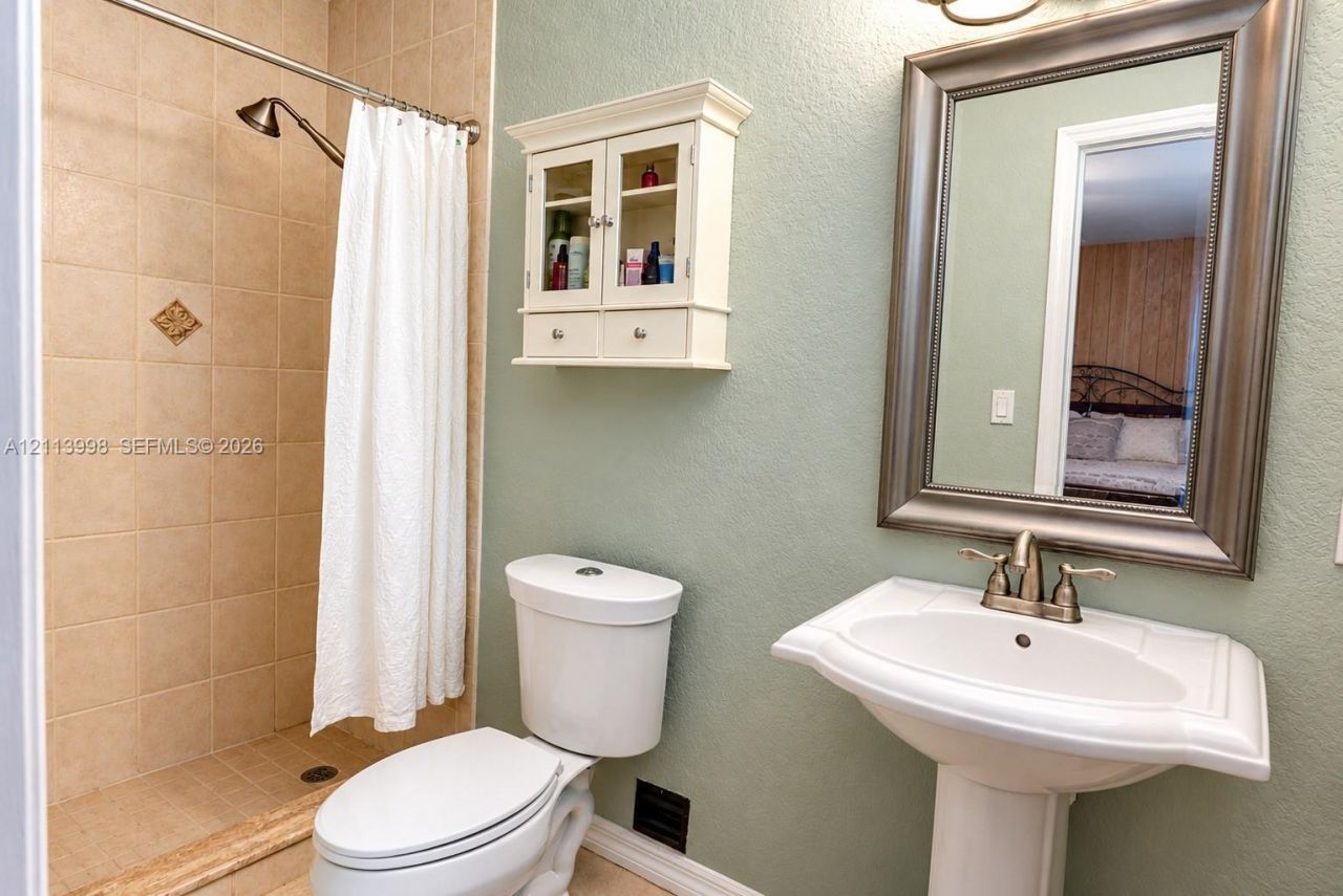 16455 SW 91st Ave , Palmetto Bay, FL 33157 Photo
