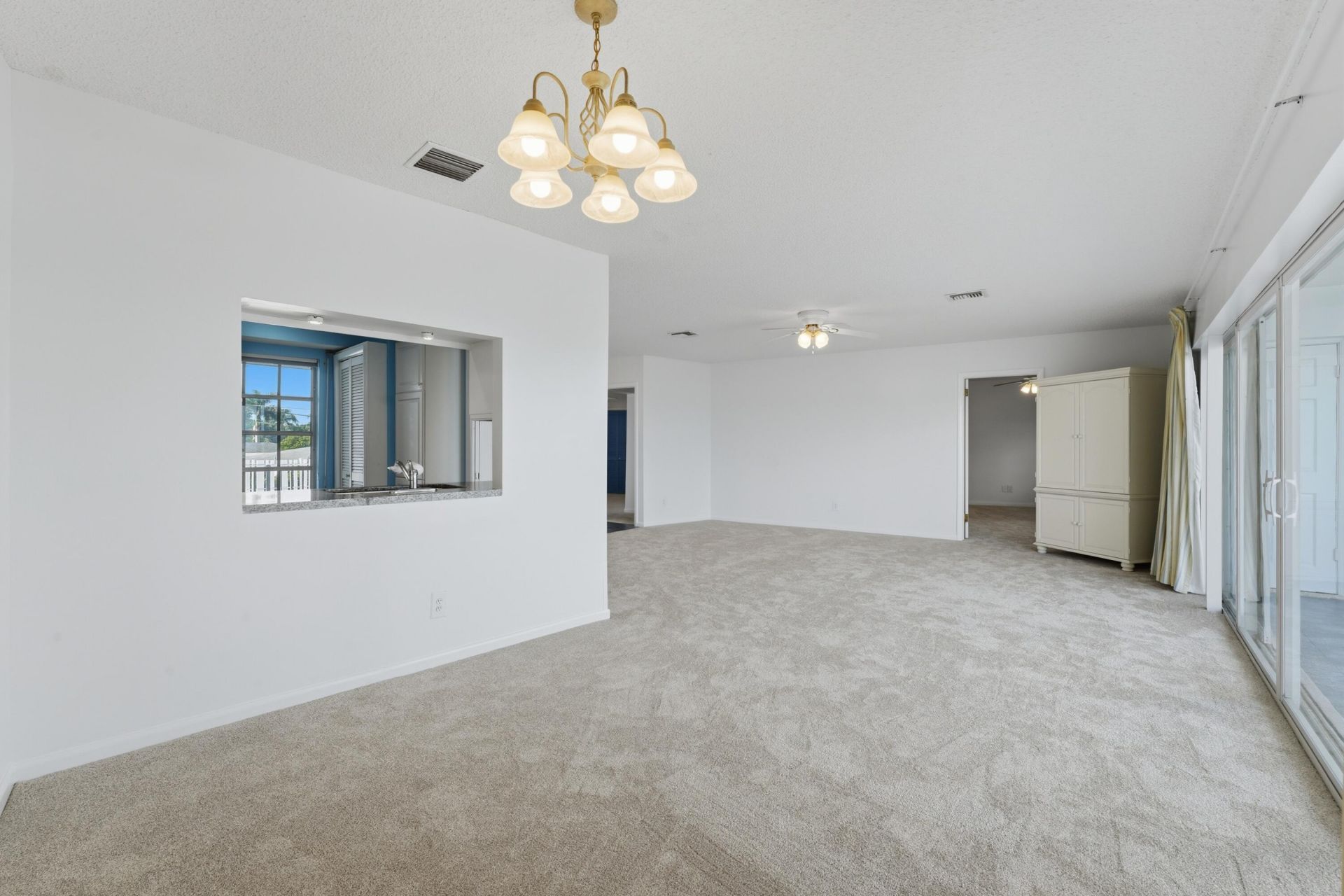 371 Wilma Circle, Unit 4, Riviera Beach, FL 33404 Photo