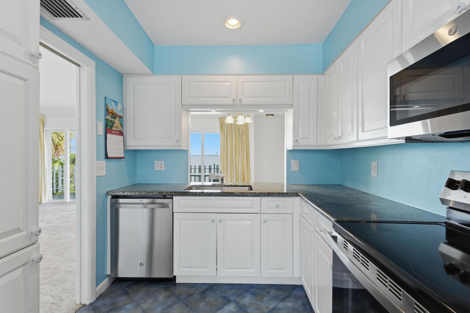371 Wilma Circle, Unit 4, Riviera Beach, FL 33404 Photo
