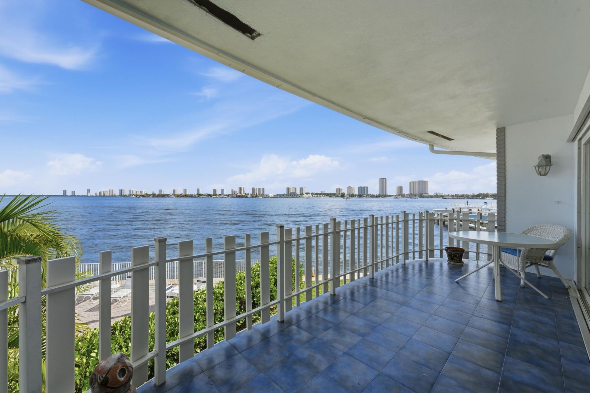 371 Wilma Circle, Unit 4, Riviera Beach, FL 33404 Photo