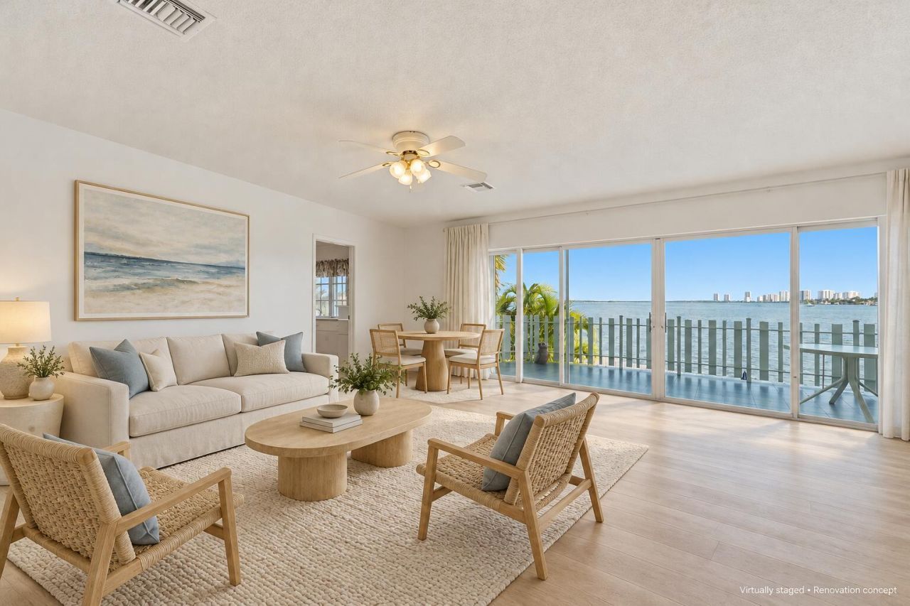371 Wilma Circle, Unit 4, Riviera Beach, FL 33404 Photo