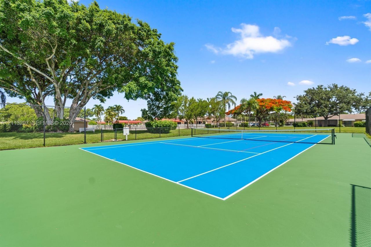 8980 Warwick Dr , Unit 410, Boca Raton, FL 33433 Photo