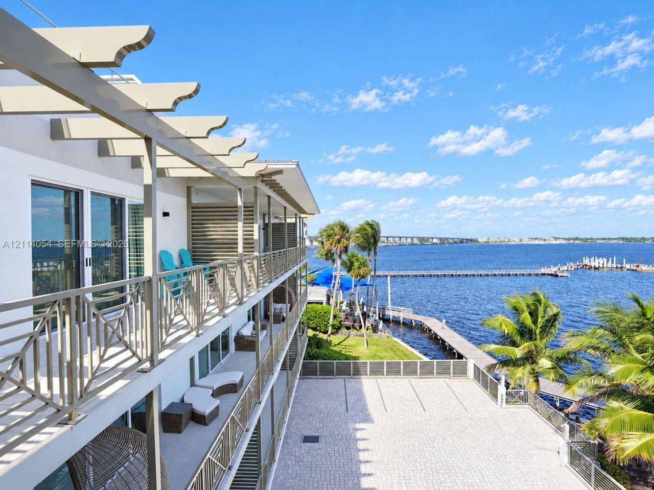 41 Seminole Street Sw, Unit Apt #4-04, Stuart, FL 34994 Photo