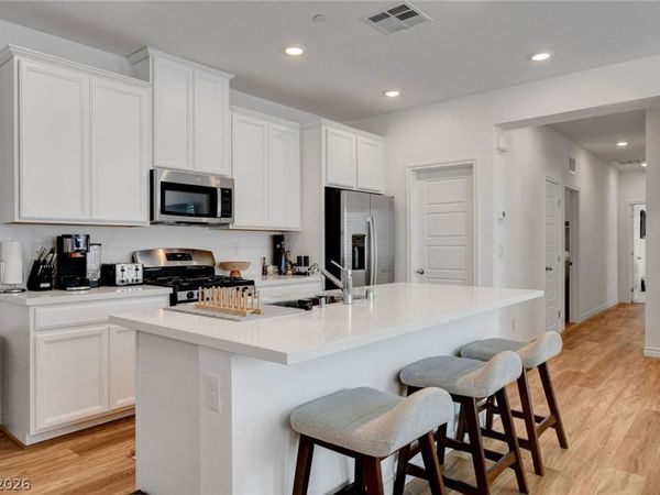 7218 N Decatur Boulevard , Unit 6, North Las Vegas, NV 89131