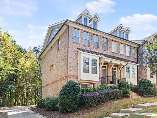 7910 Willoughby Court, Alpharetta, GA 30005