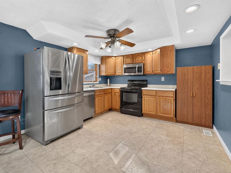 136 Holly Lane, Russells Point, OH 43348 Photo 8