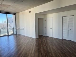 151 SE 1st St, Unit 1702, Miami, FL 33131 Photo
