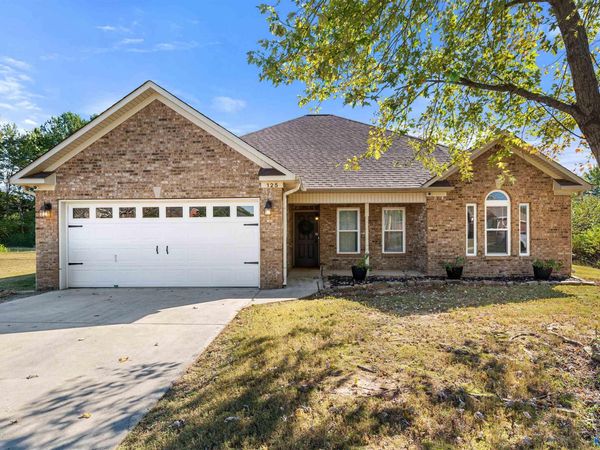 125 Monrovia Cove Lane, Madison, AL 35757