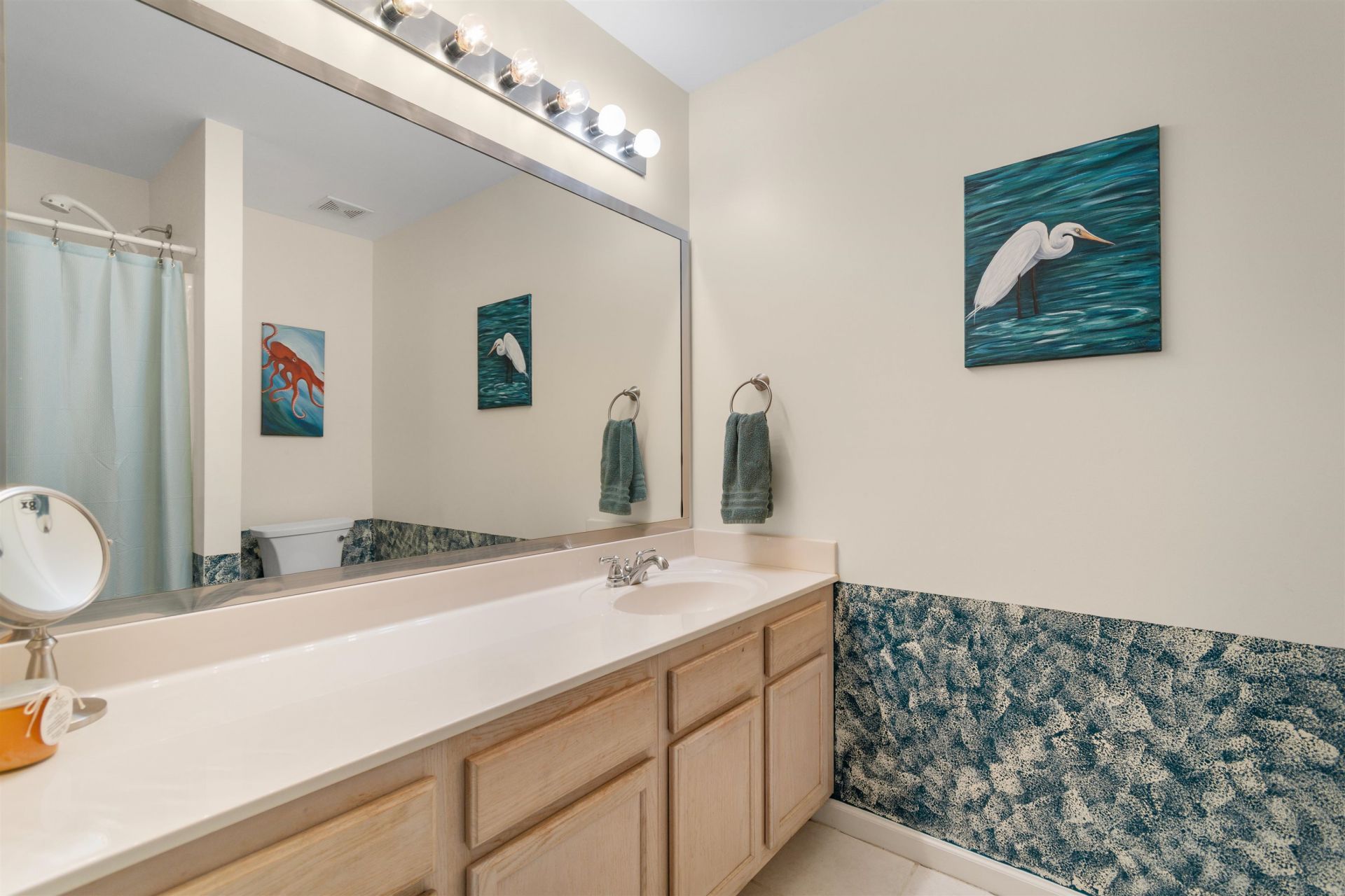 82 Pool Pl. Photo 22