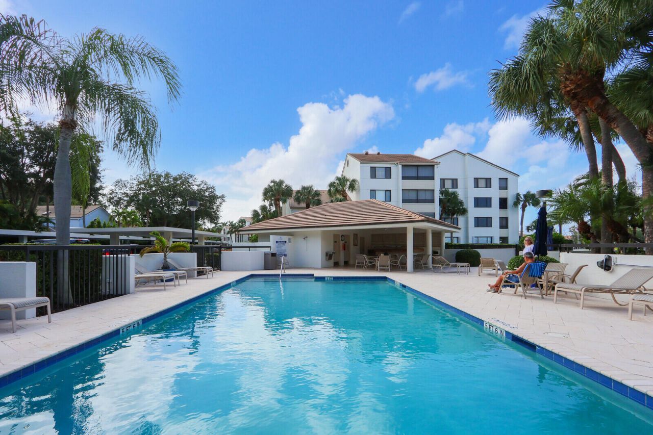 944 Oak Harbour Drive, Juno Beach, FL 33408 Photo