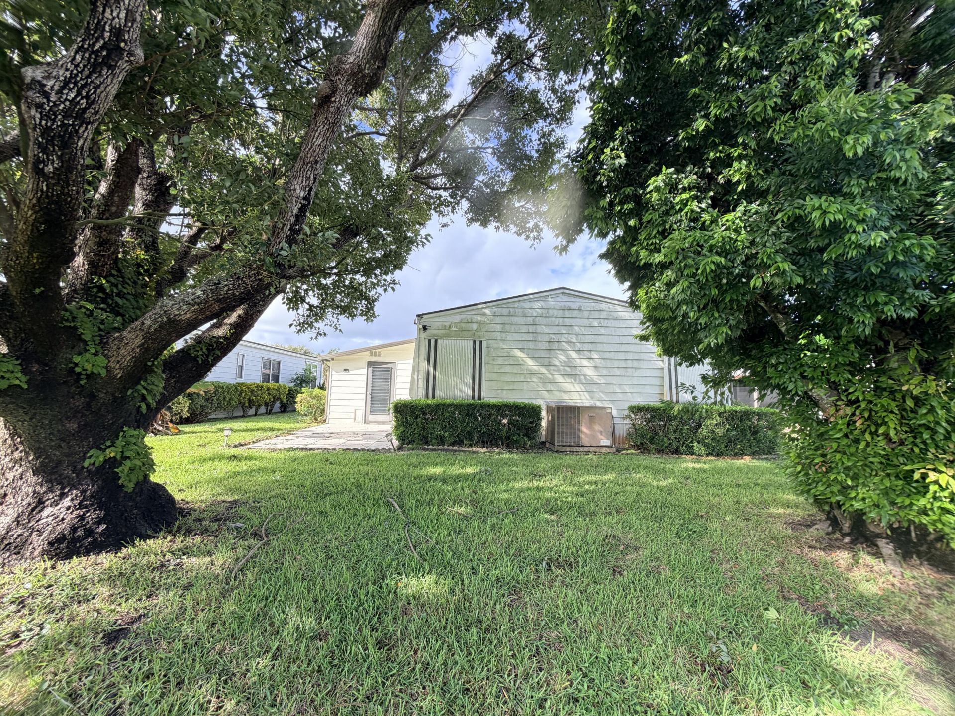 7455 SE Independence Avenue, Hobe Sound, FL 33455 Photo