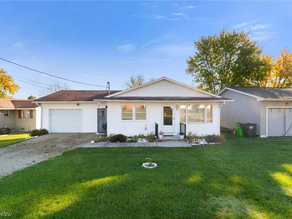 380 Moody Avenue SW, Carrollton, OH 44615