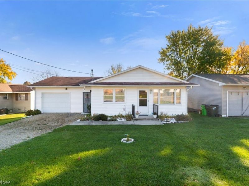 380 Moody Avenue SW, Carrollton, OH 44615 Photo 1
