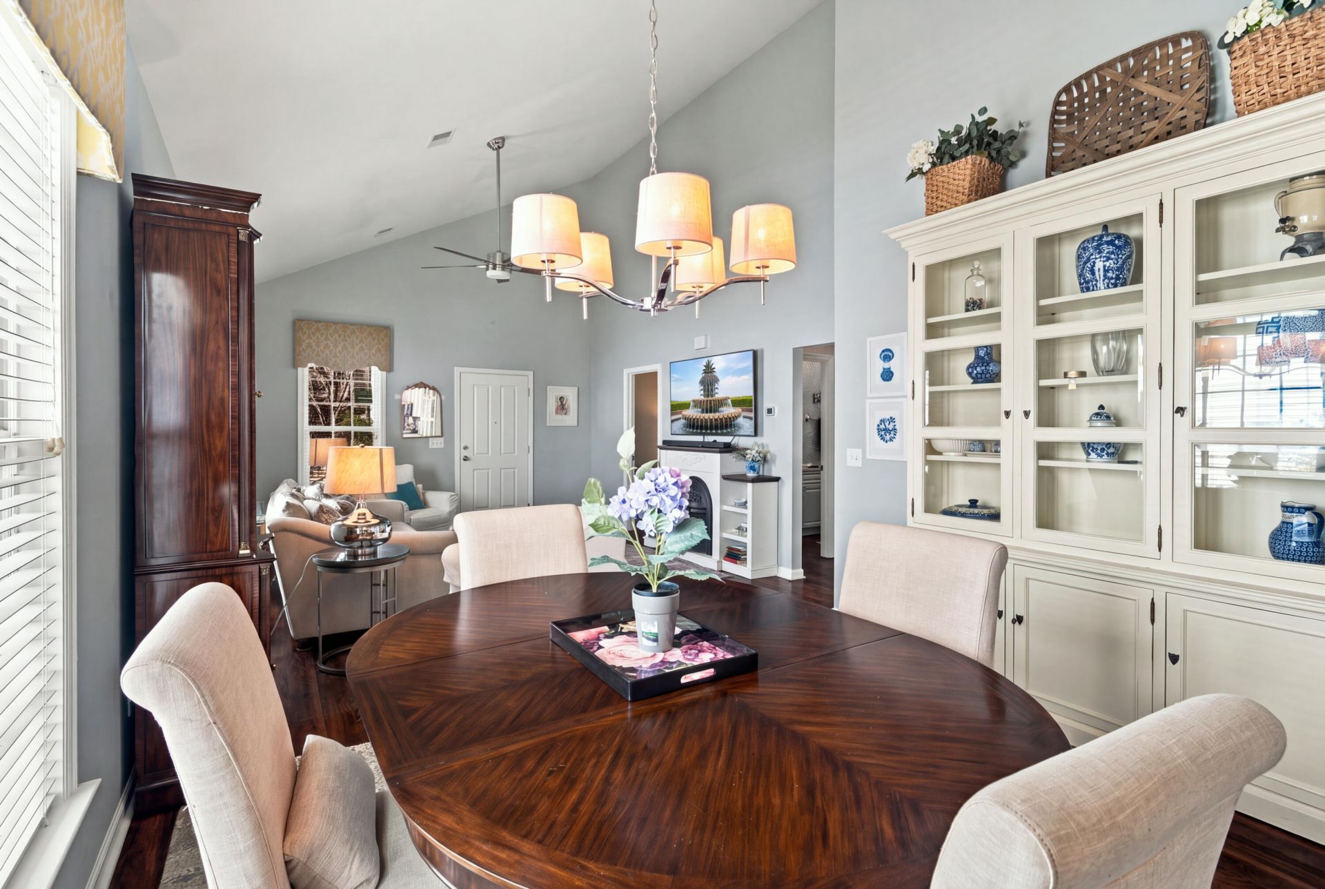 404 Pimpernel Street Photo 12