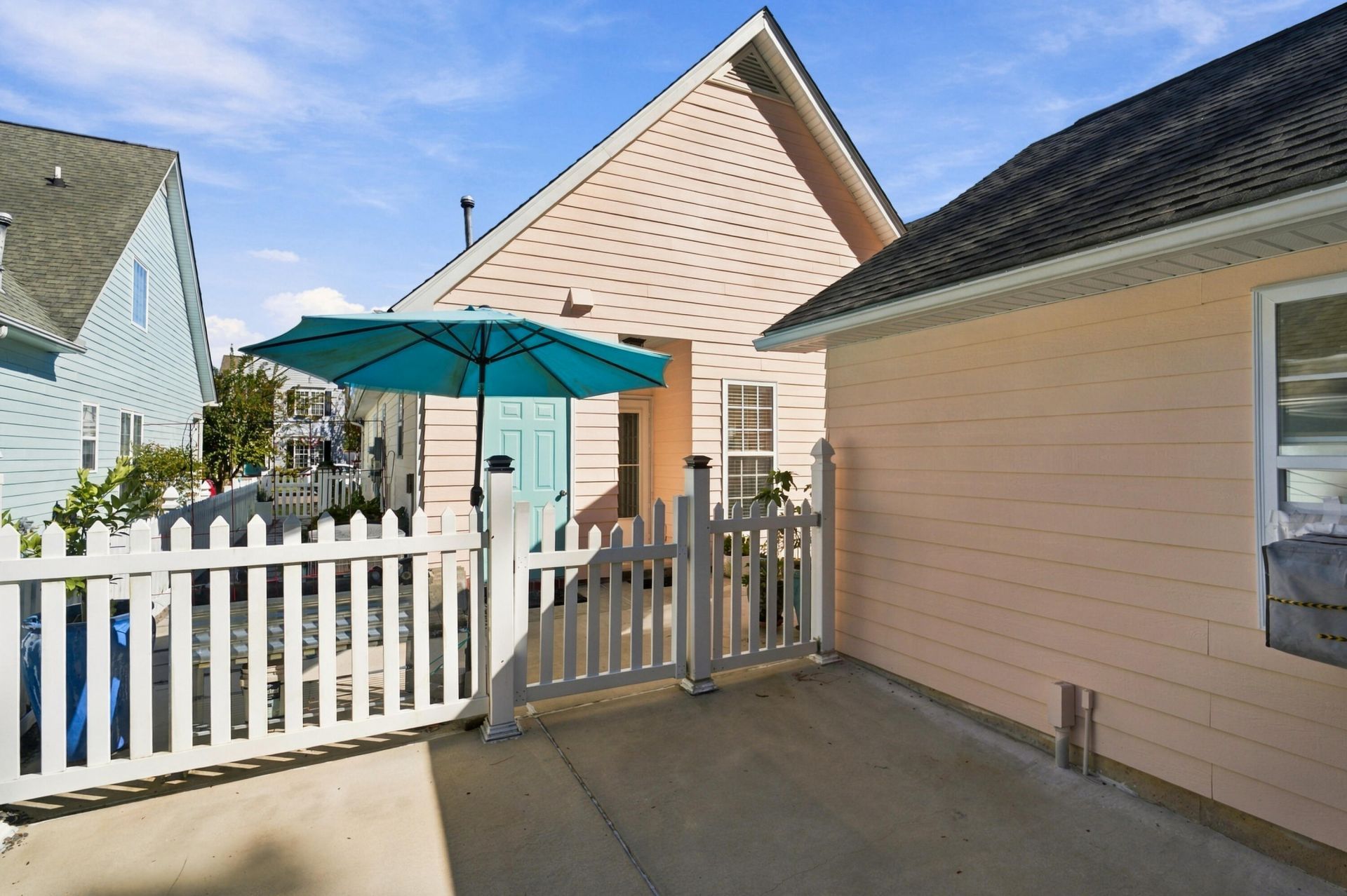 404 Pimpernel Street Photo 29