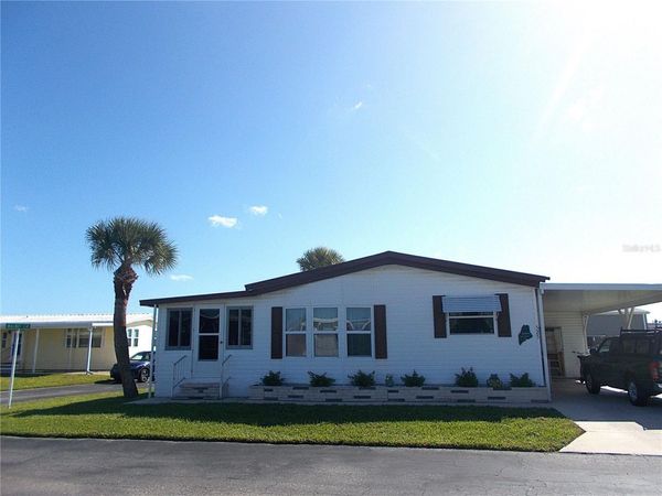 525 SANDPIPER DRIVE , VENICE, FL 34285