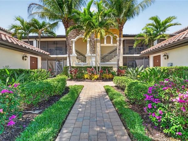Unit 2014, NAPLES, FL 34113
