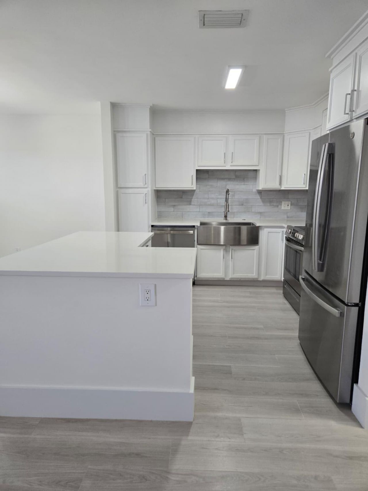 2269 NE 2nd Avenue, Boca Raton, FL 33431 Photo