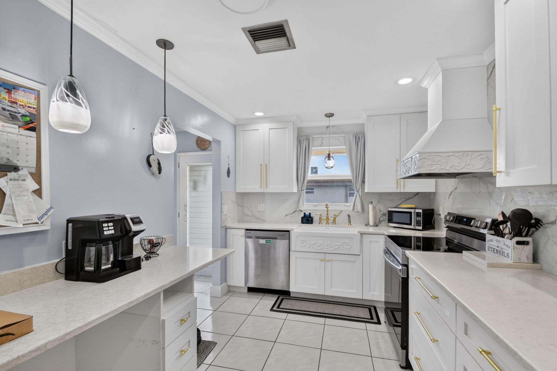 5780 Fernley Drive W, Unit 109, West Palm Beach, FL 33415 Photo