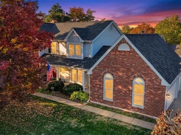 10 Wagonspring Court , St Charles, MO 63303