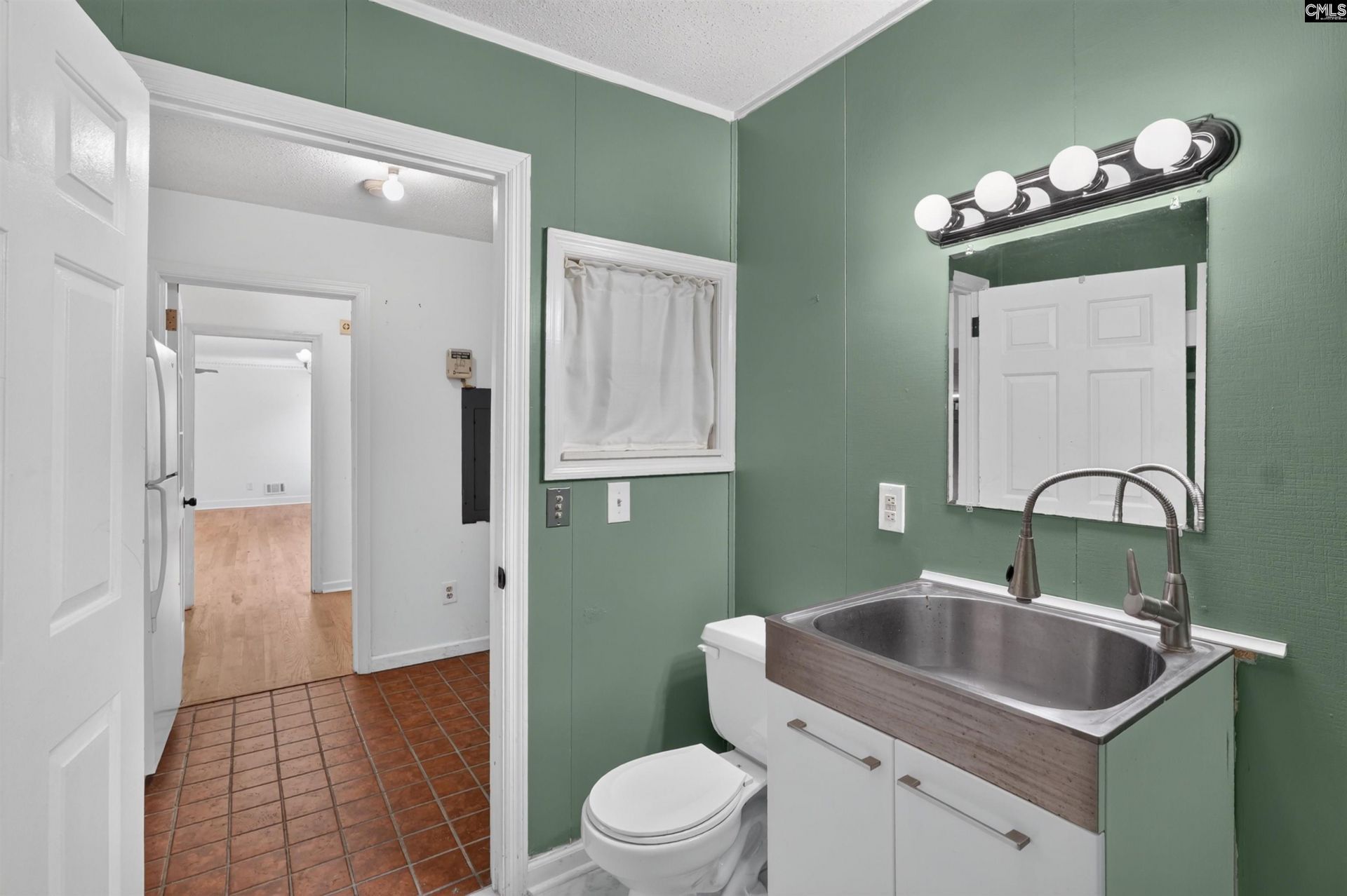 112 Blacksmith Road Photo 17