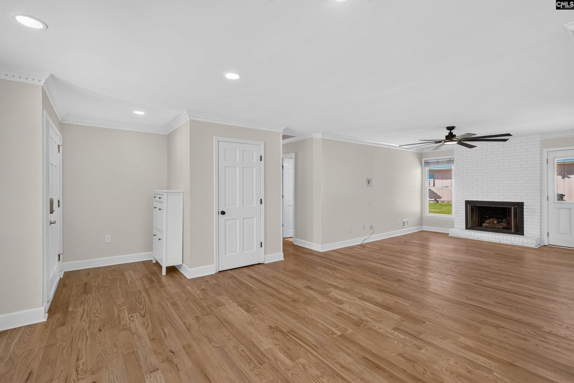 112 Blacksmith Road Photo 6