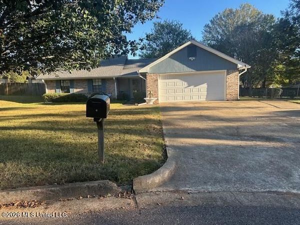 403 Crosswood Cove, Jackson, MS 39272