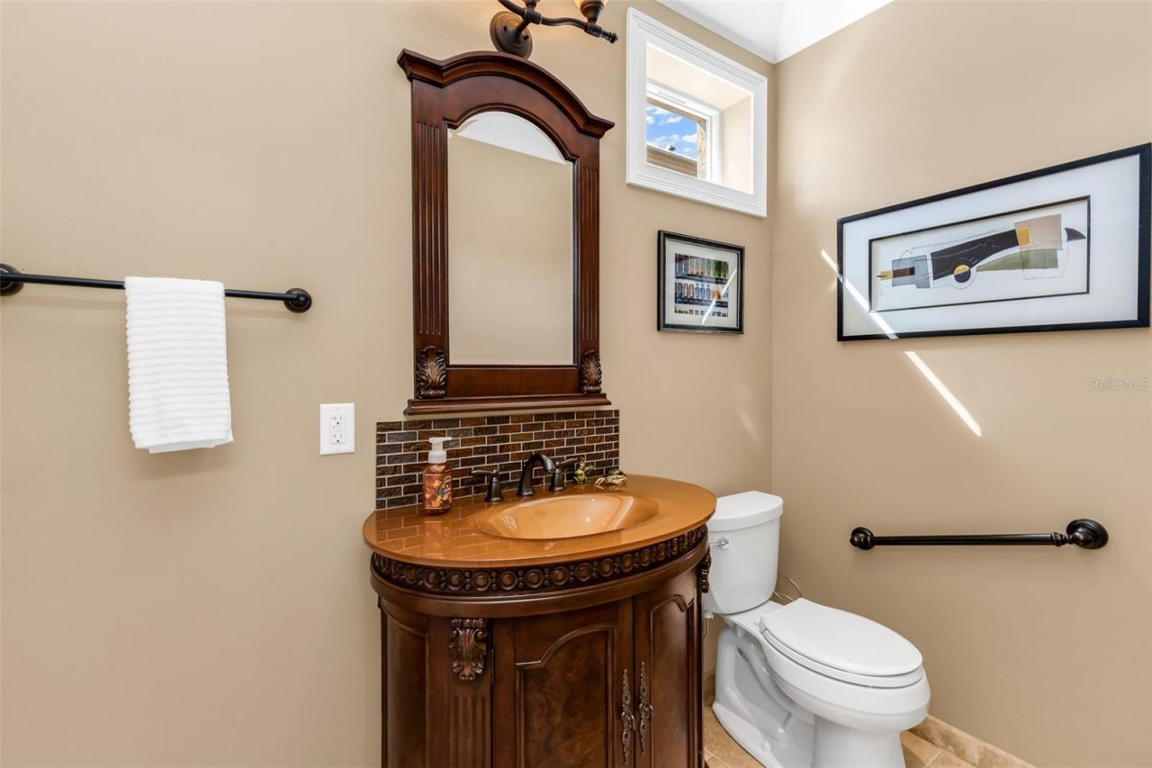 44 Colony Point Drive, Punta Gorda, FL 33950 Photo