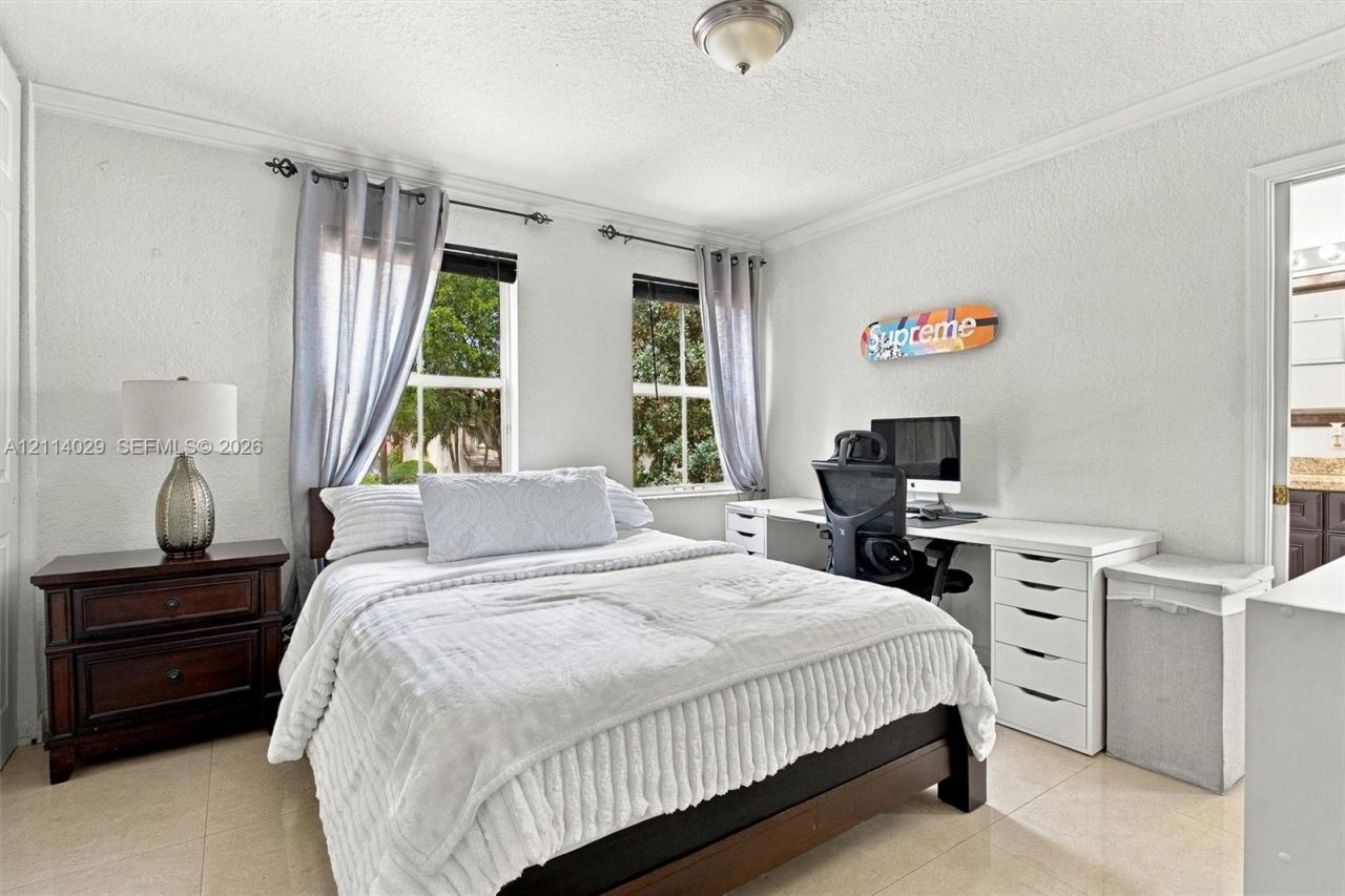5257 SW 158th Ave , Miramar, FL 33027 Photo