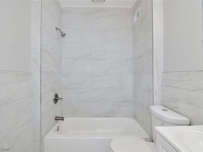 13710 Benwood Avenue, Cleveland, OH 44105 Photo 32
