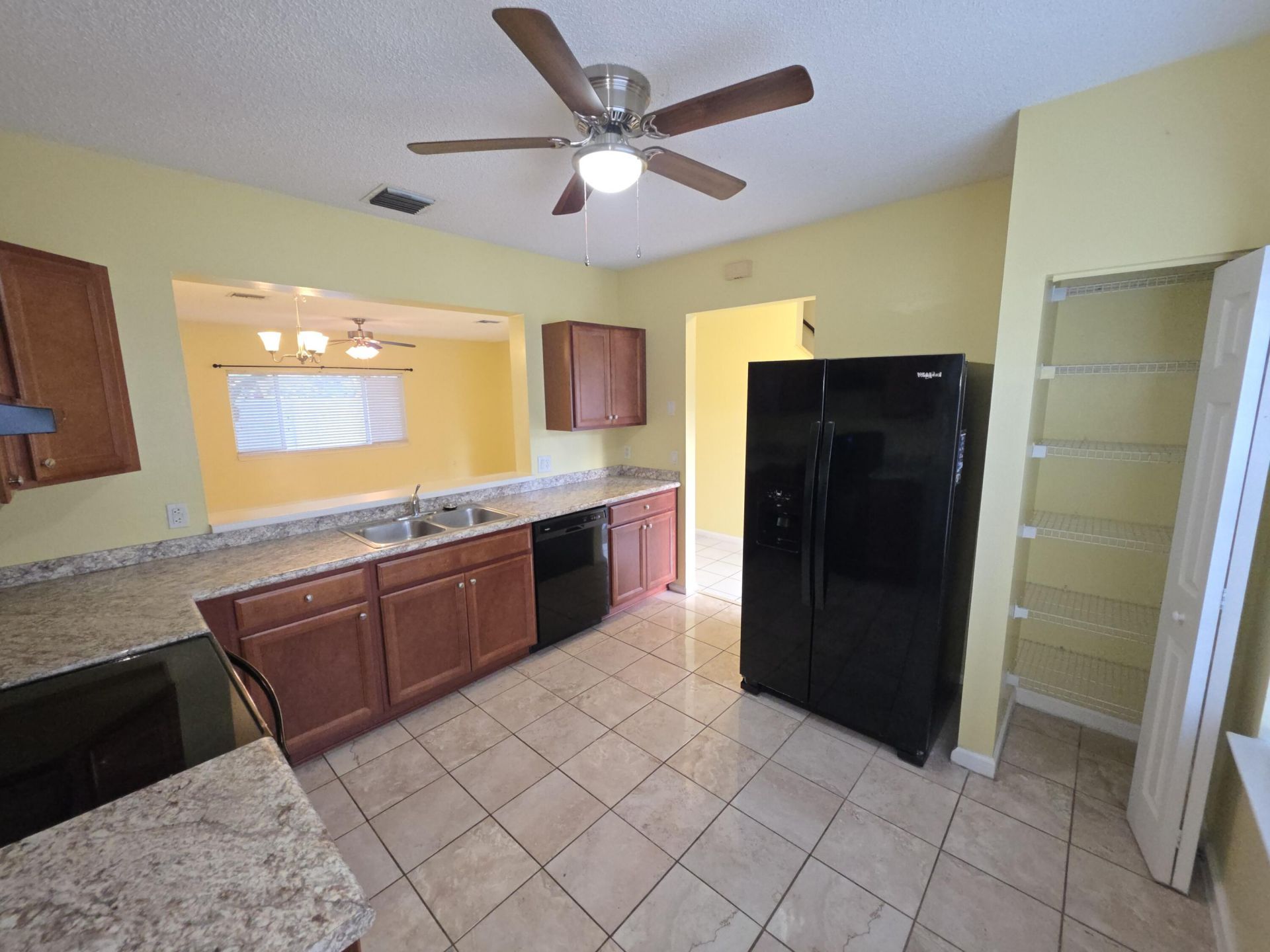 6004 N Golden Beauty Lane, Unit 6004, Tamarac, FL 33321 Photo
