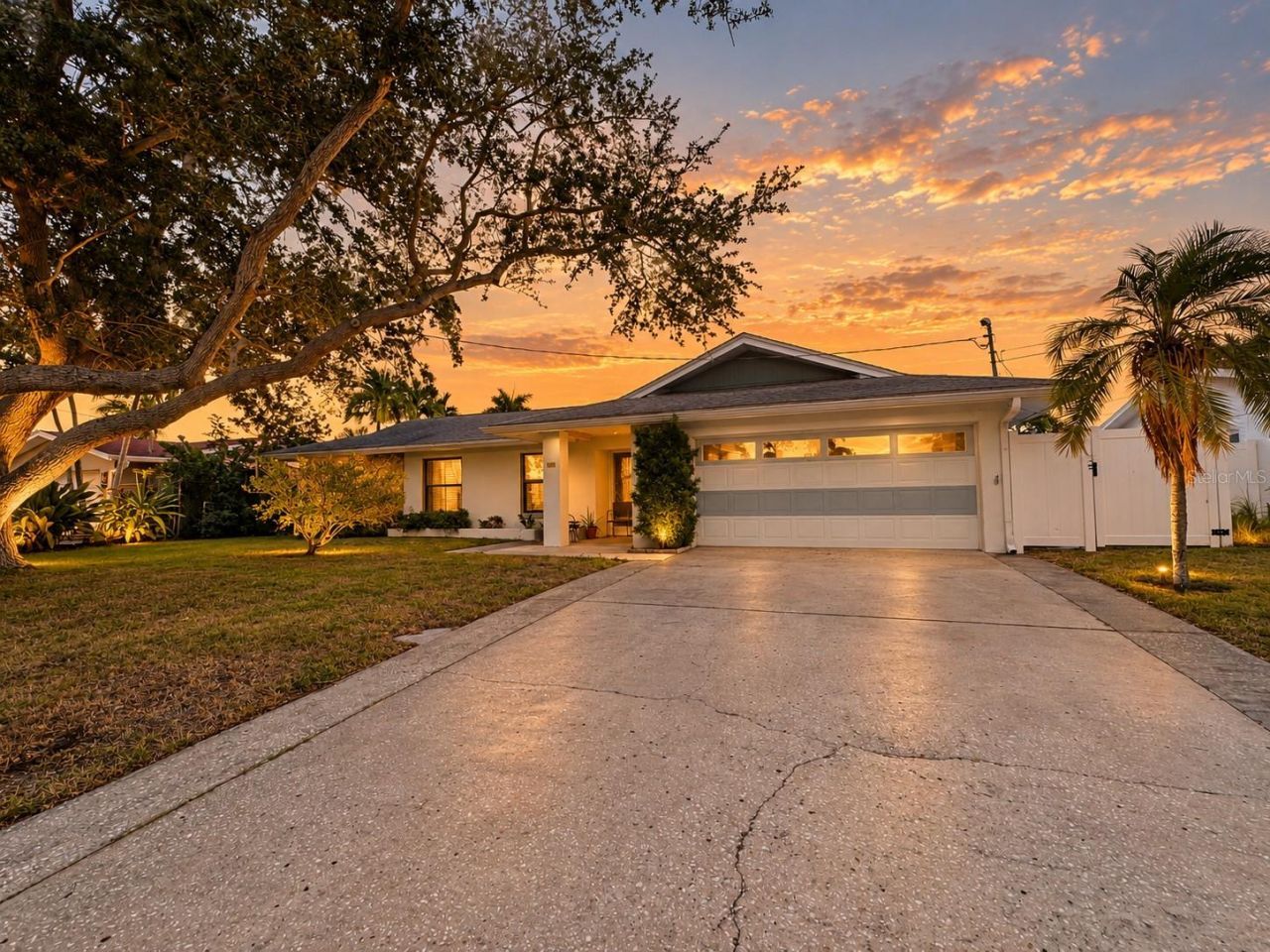 4261 14th Street Ne, Saint Petersburg, FL 33703 Main Photo
