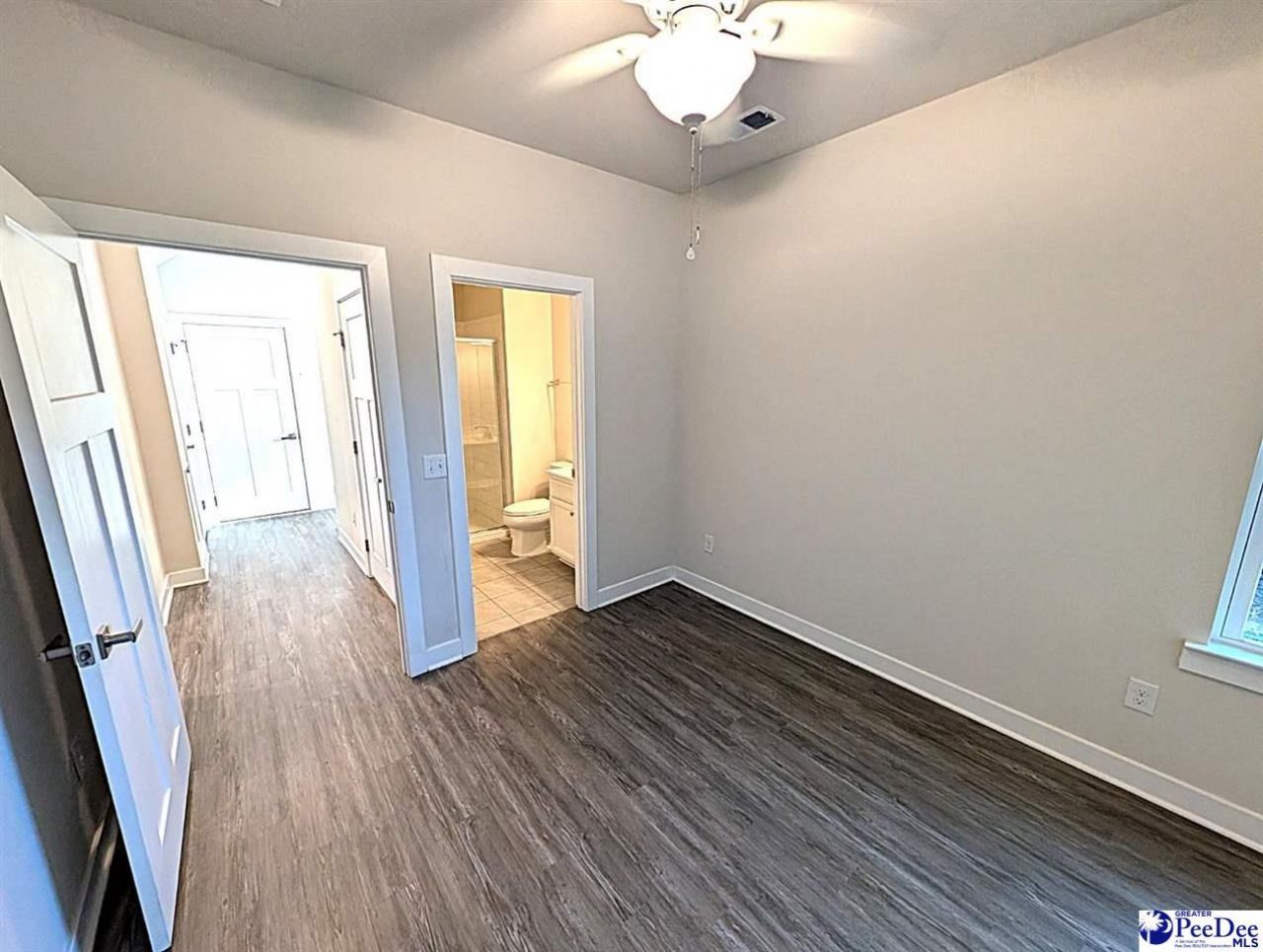 113 Corvus St Photo 13