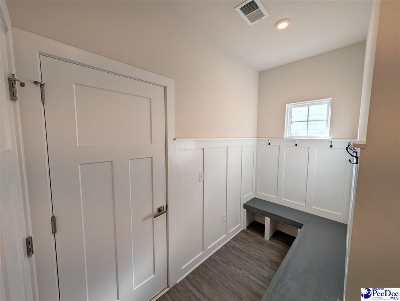 113 Corvus St Photo 15