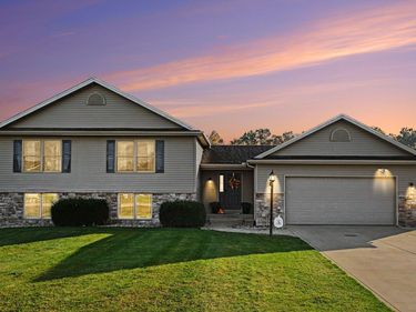 71409 Ilean Road, Edwardsburg, MI 49112