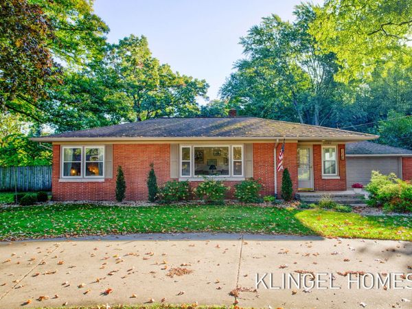 15280 160th Avenue, Grand Haven, MI 49417