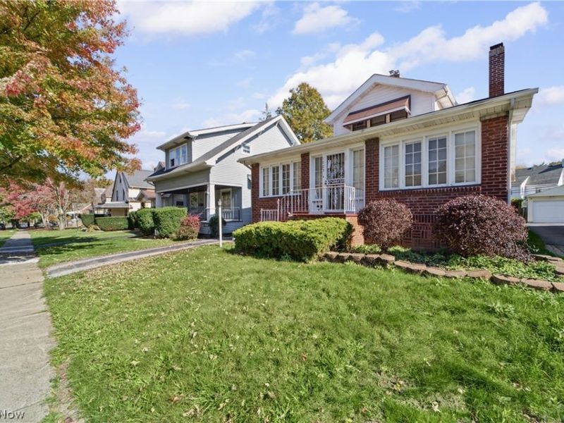 1023 Quilliams Road , Cleveland Heights, OH 44121 Photo 2