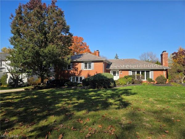 22133 S Woodland , Shaker Heights, OH 44122