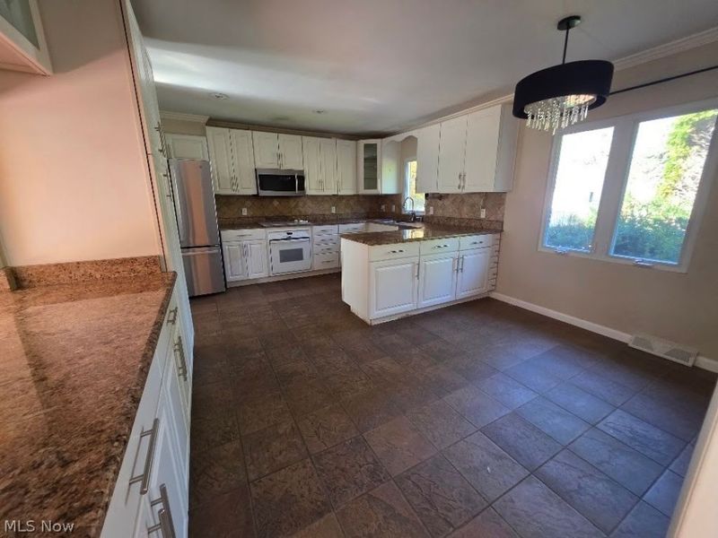 22133 S Woodland, Shaker Heights, OH 44122 Photo 12