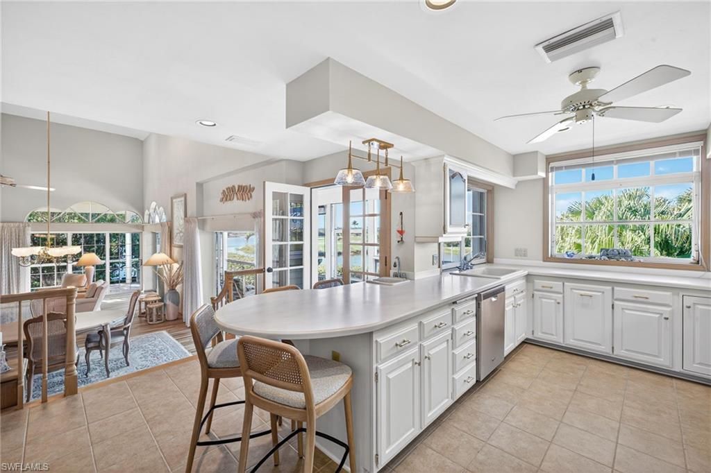 1422 Sanderling Cir , Sanibel, FL 33957 Photo