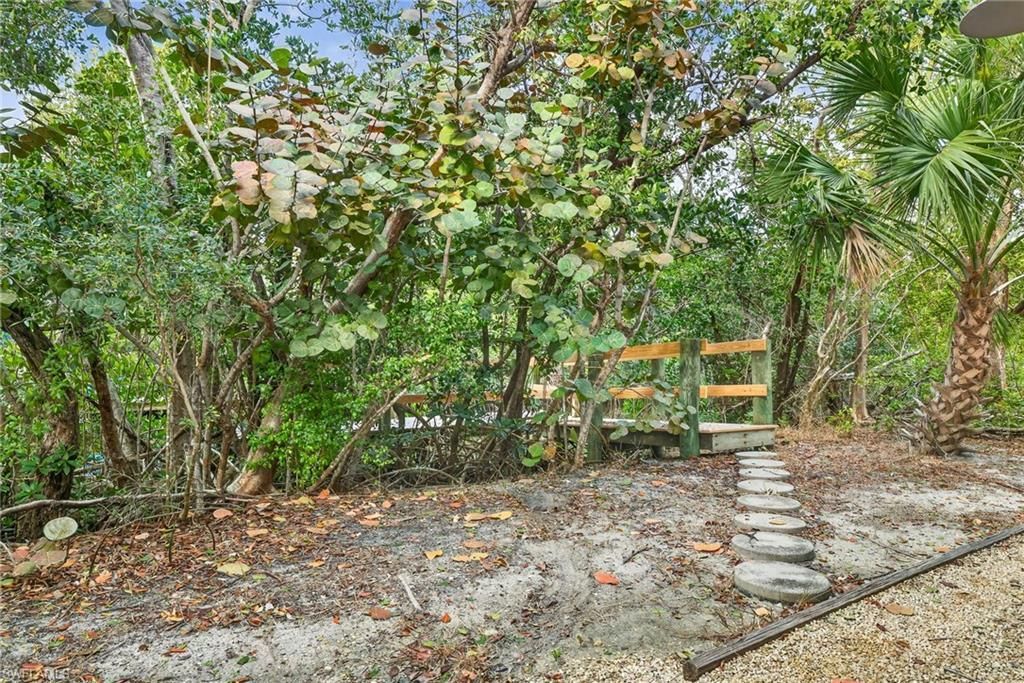 1112 Skiff Pl , Sanibel, FL 33957 Photo