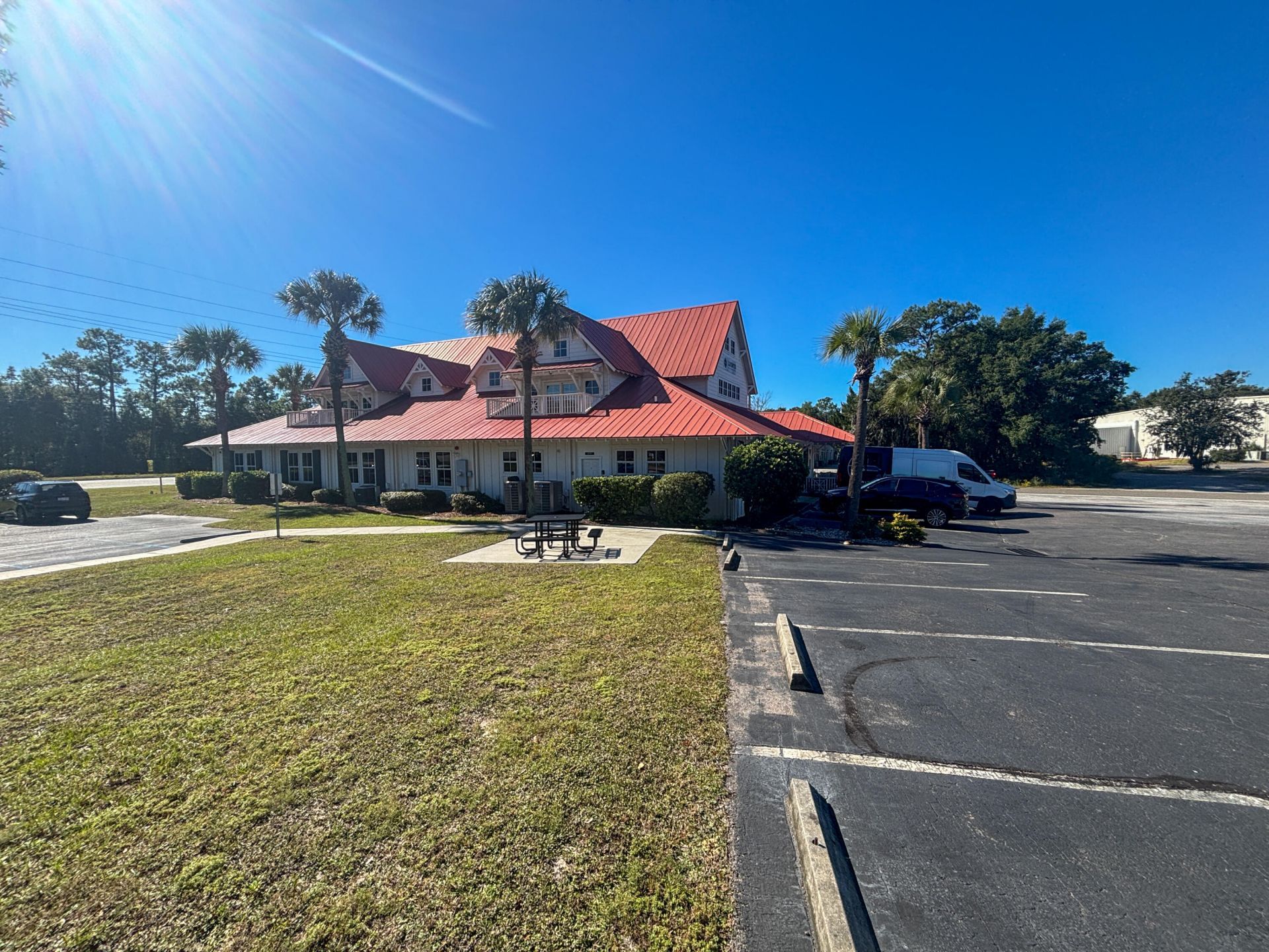 404 Jessen Lane  Photo 14