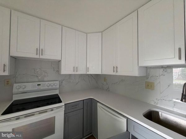 20 CITADEL CIRCLE , CHALFONT, PA 18914