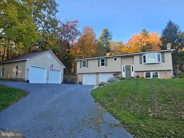 13385 SEIBERT AVENUE , WAYNESBORO, PA 17268